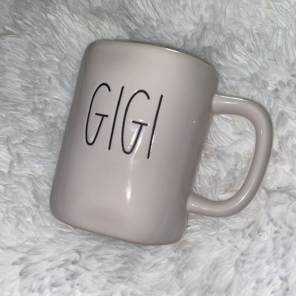 Rae Dunn gigi mug